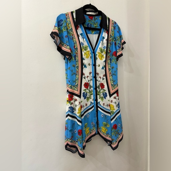 Alice + Olivia Asymmetrical Blue and White Floral Dress - silk blend - XS -  mordernwear.com
